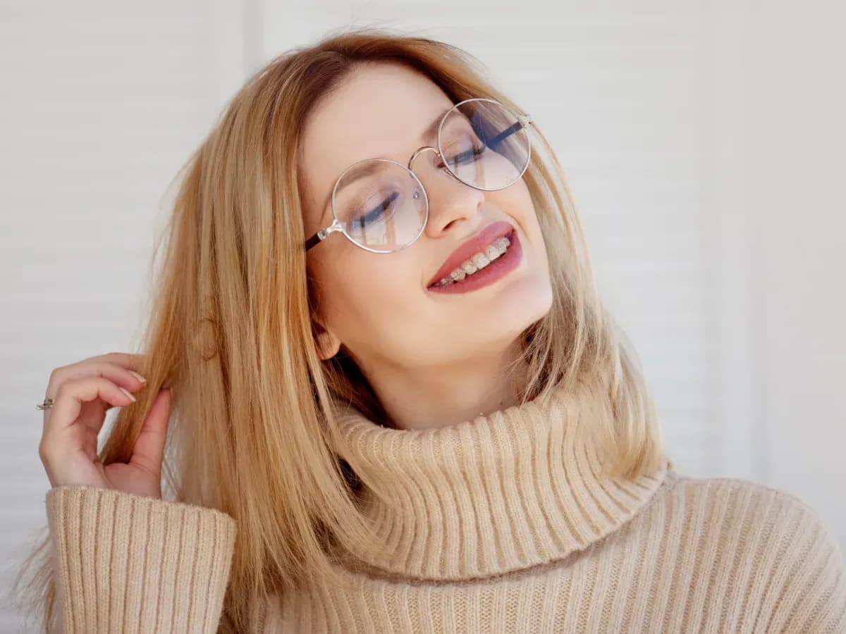 Ceramic braces (clear braces) Ceramic braces (clear braces)
